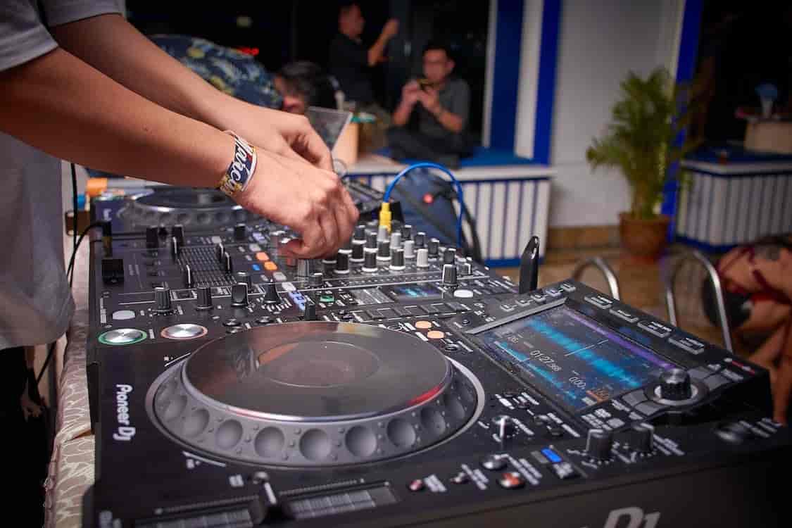 How to Choose a DJ Mixer - DJing Tips