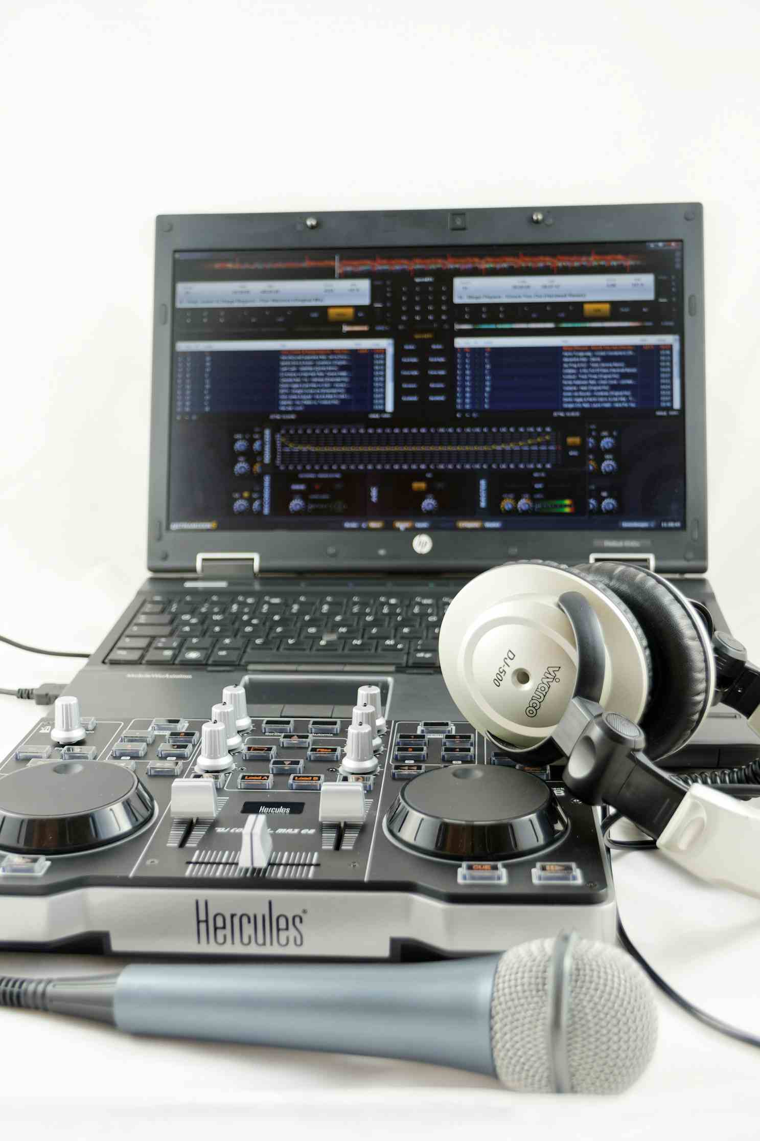  DJ Laptop Screen